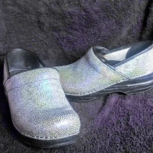 Dansko nurses slides